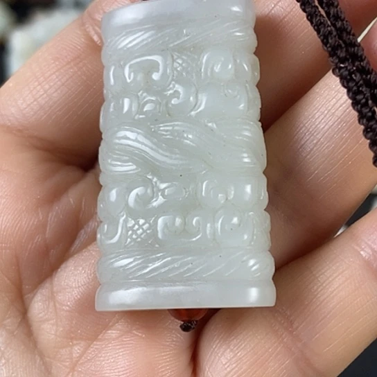 和田玉（糖玉）未镶嵌颈饰