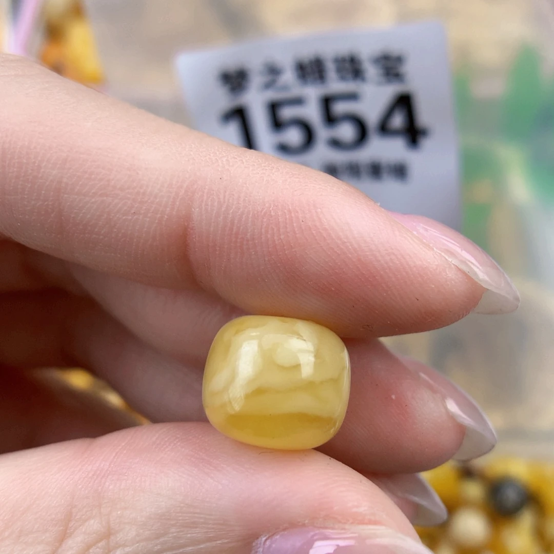 裸石琥珀未镶嵌11.6