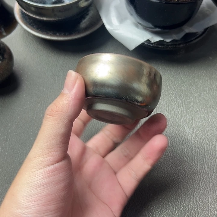 茶盏好想和她谈心聊天