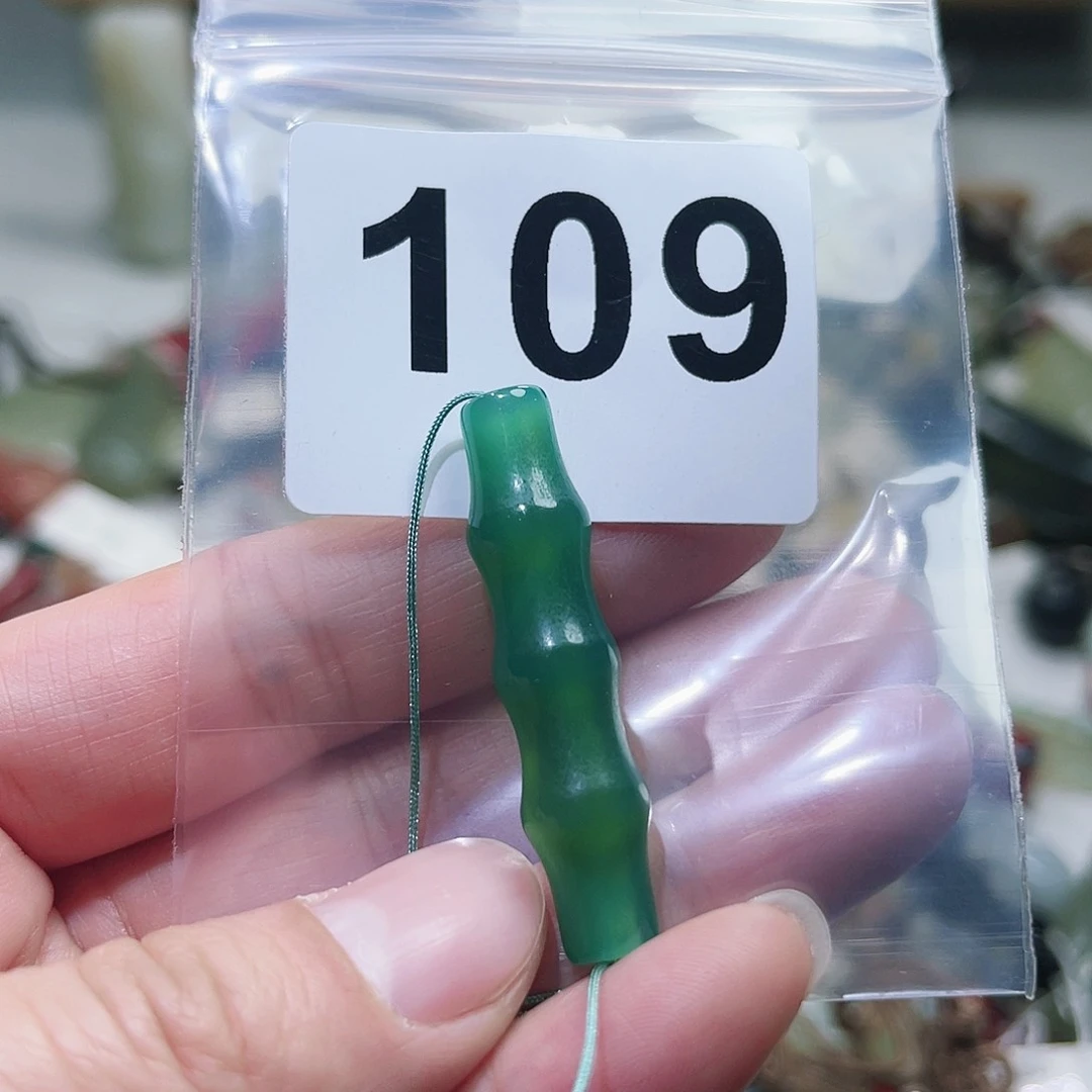 玛瑙/玉髓颈饰合金