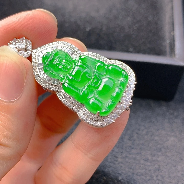 【闪购商品】翡翠未镶嵌颈饰翡翠