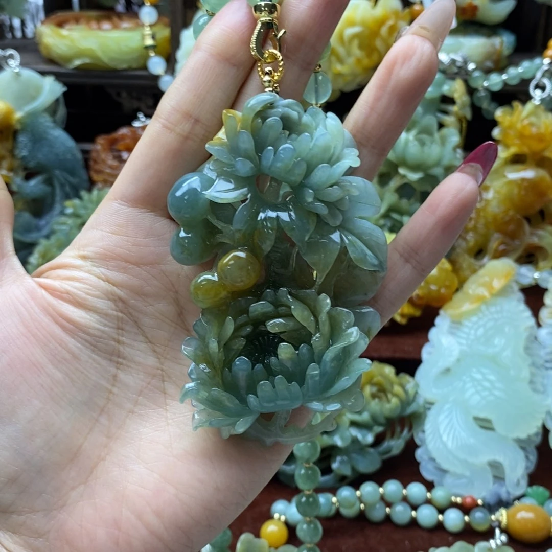 蛇纹石玉颈饰未镶嵌枫**飘