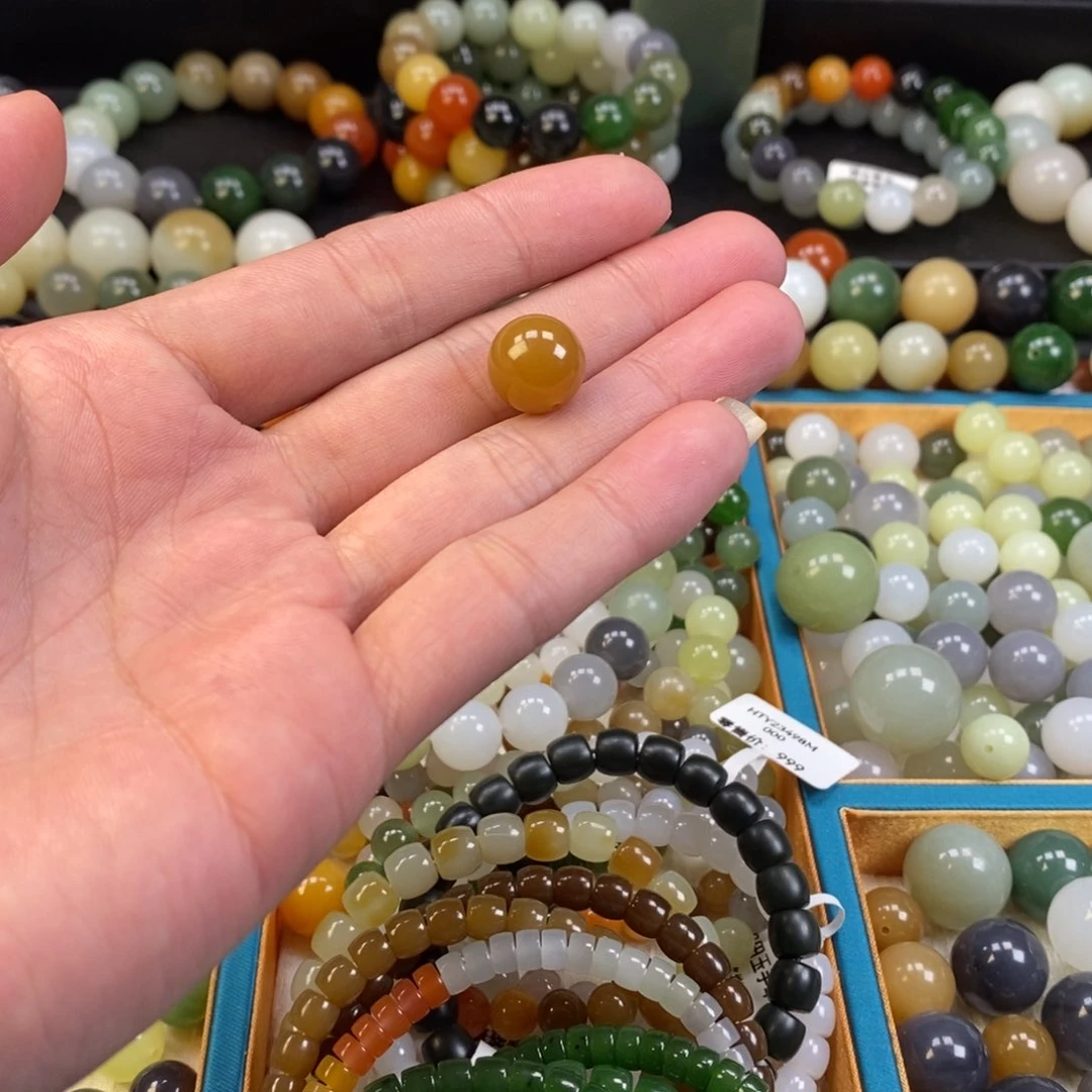 和田玉手串未镶嵌P**&卡12且末糖单珠