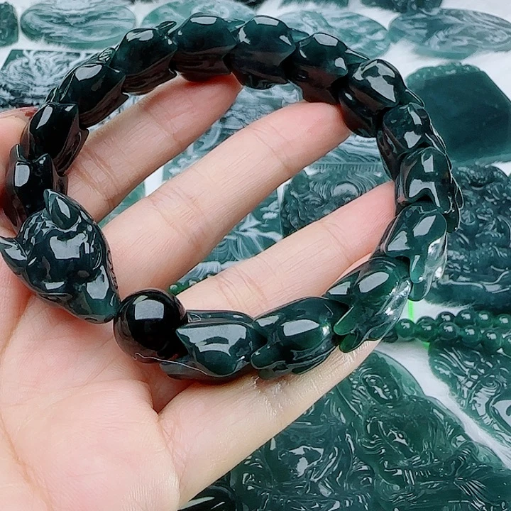 用***9翡翠未镶嵌颈饰多样性发货天然的A货翡翠