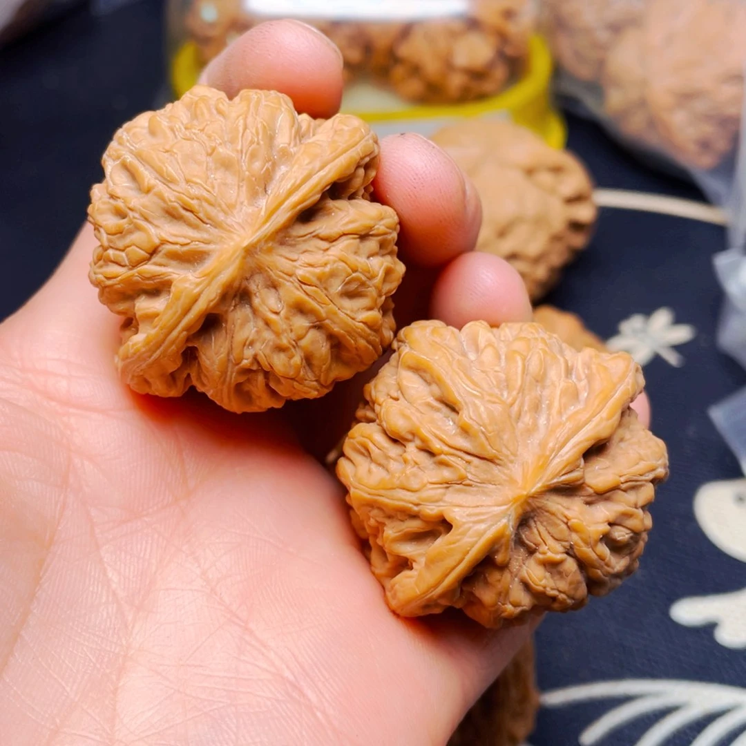 吊坠文玩核桃平谷九龙