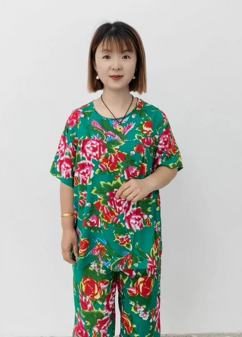 棉绸人造棉夏季透气中裤休闲女薄款短袖睡衣上衣大花服装民族风