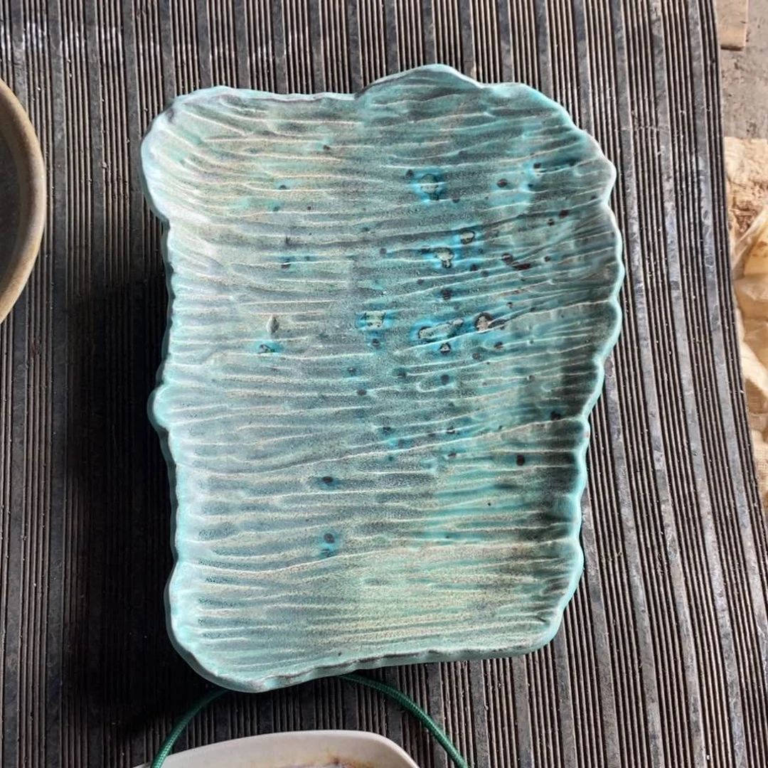 浪鬼家  柴烧生活美器德****司