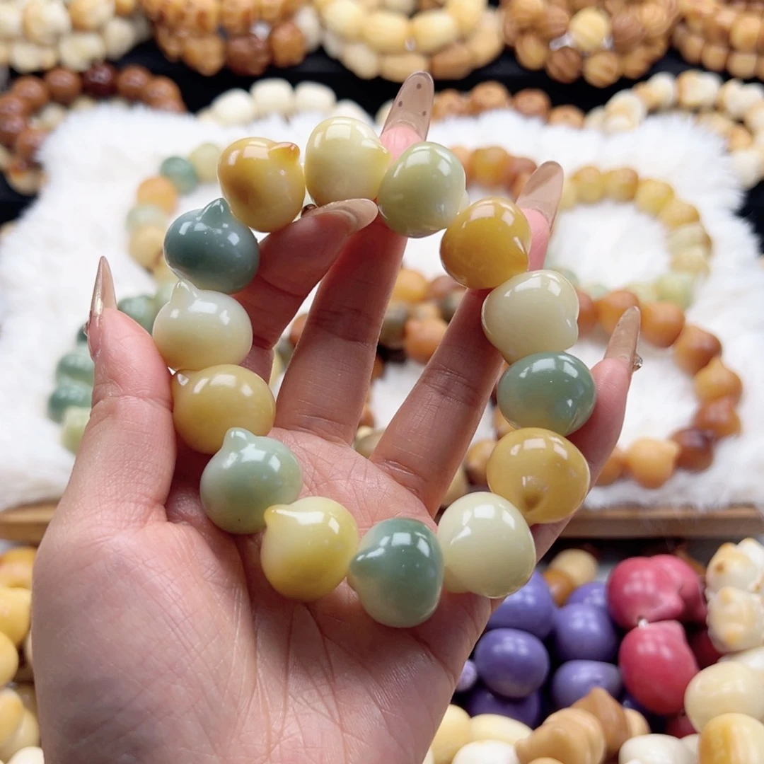 吊坠白玉菩提22-23卡菩提猫猫头