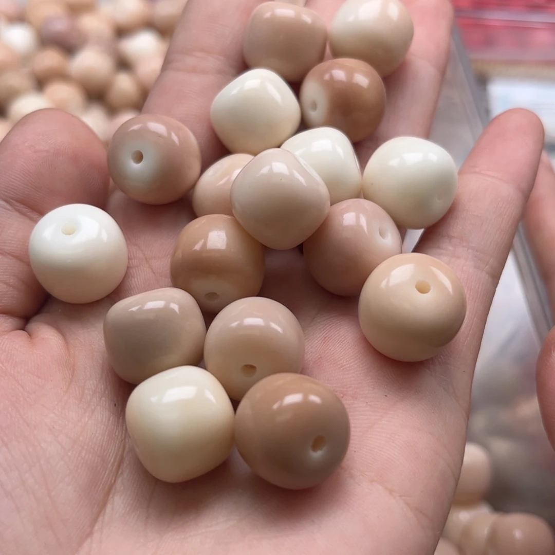 【闪购商品】白玉菩提吊坠c/14 20+20粉干磨