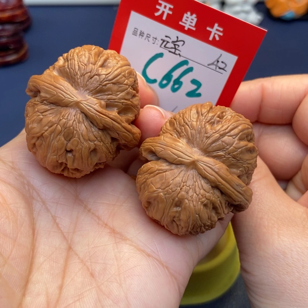 文玩核桃吊坠文玩核桃