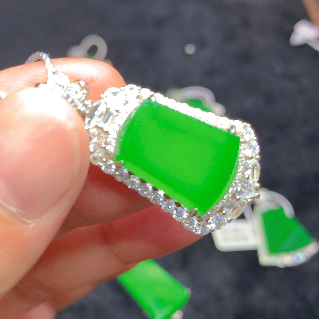 翡翠银S925镶嵌颈饰我