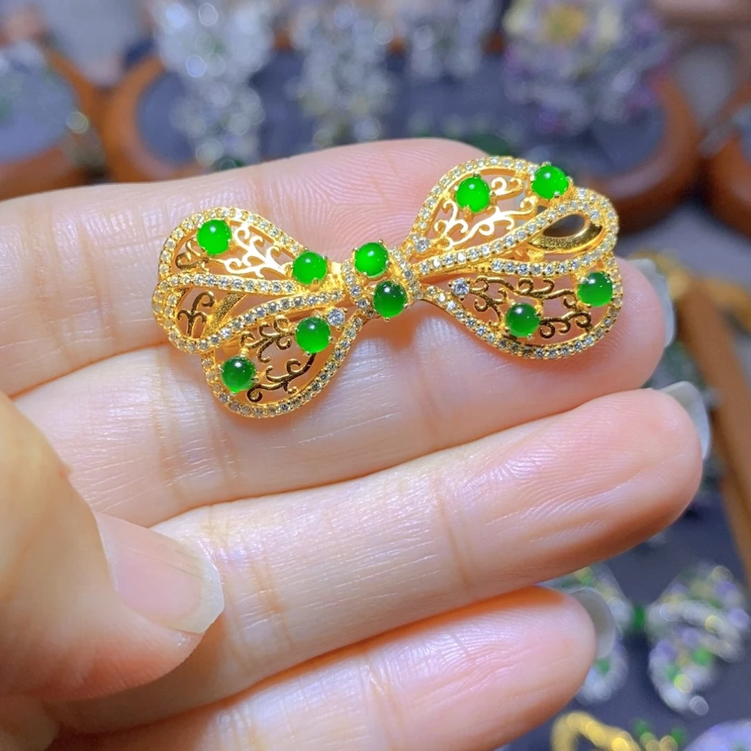 翡翠颈饰银S925镶嵌天然翡翠