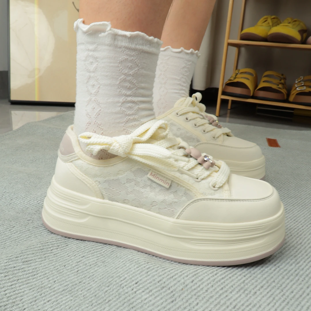 真皮网面厚底百搭小白鞋女2025春夏款圆头休闲鞋轻便舒适运动板鞋