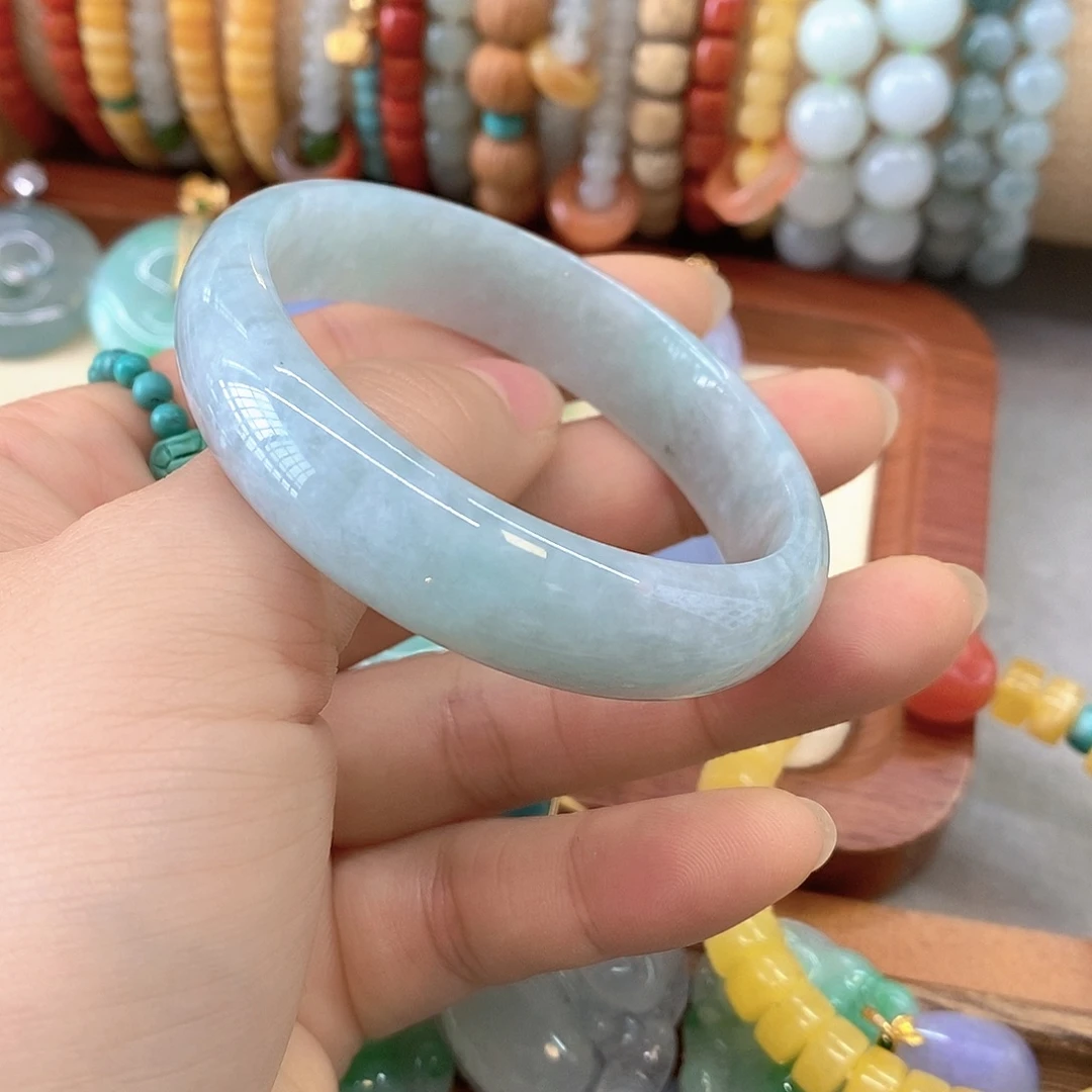 翡翠未镶嵌手镯翡翠手镯