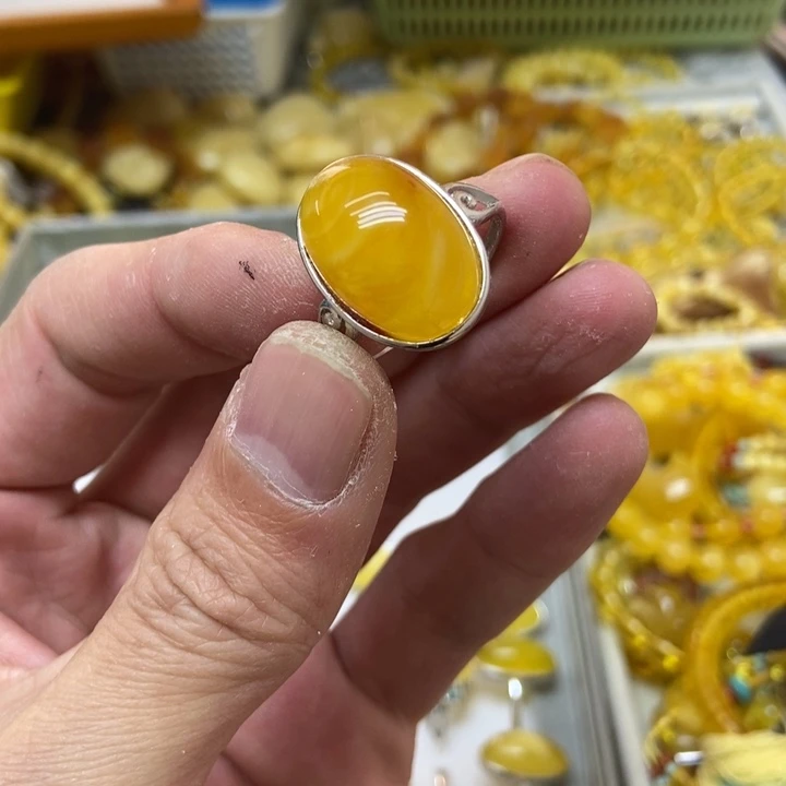 蜜蜡银S925镶嵌裸石戒指