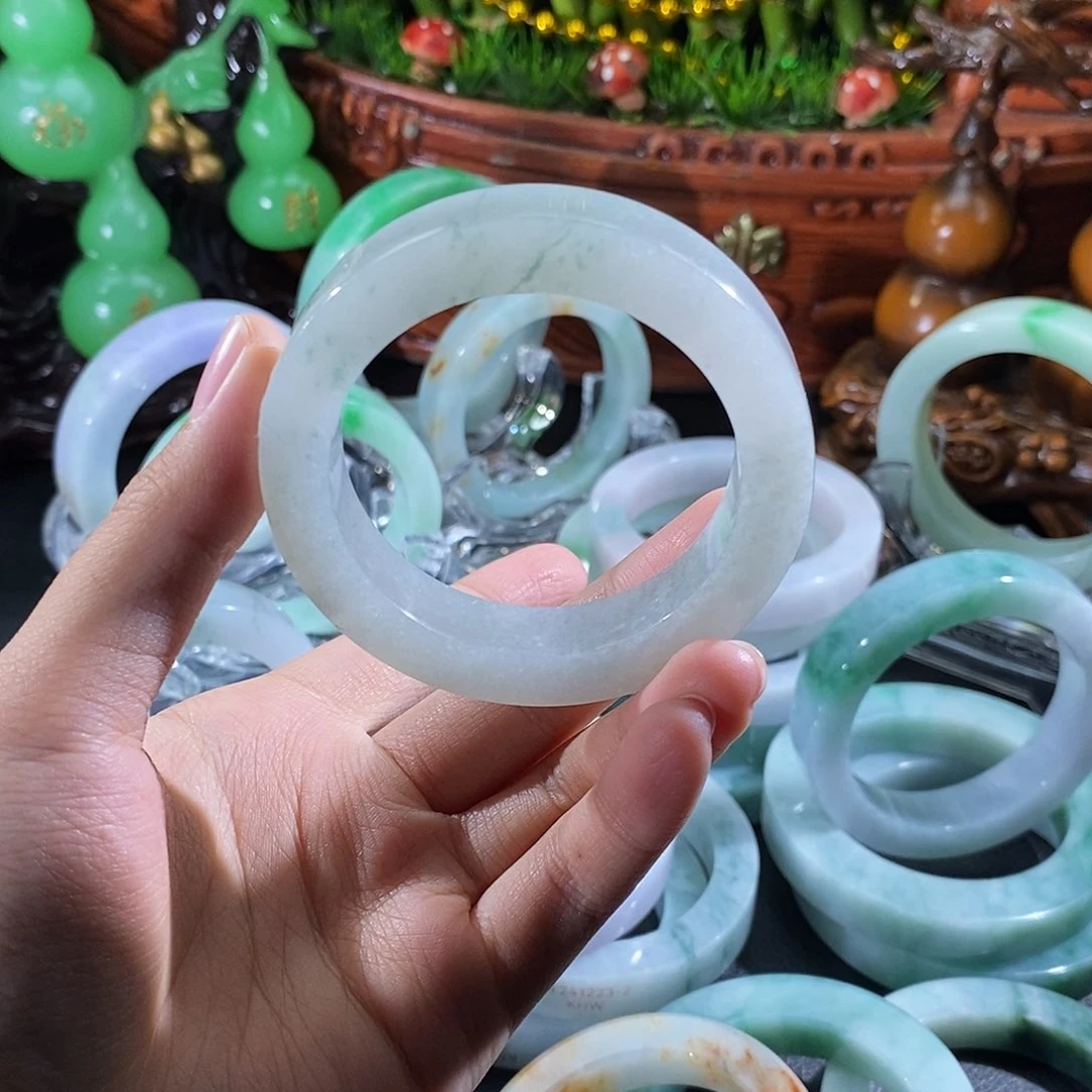 未镶嵌51定制翡翠飞***春