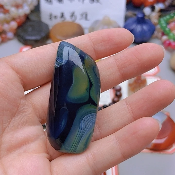 【闪购商品】未镶嵌玛瑙/玉髓珠宝半成品幸****福