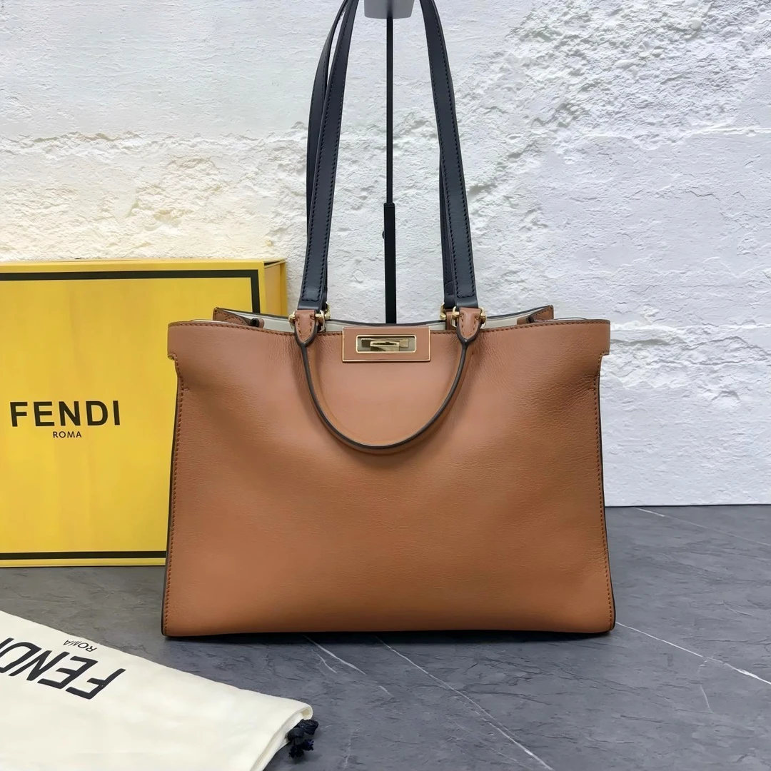 99新 FENDI/芬迪 /夏vv0926/单肩包/32342