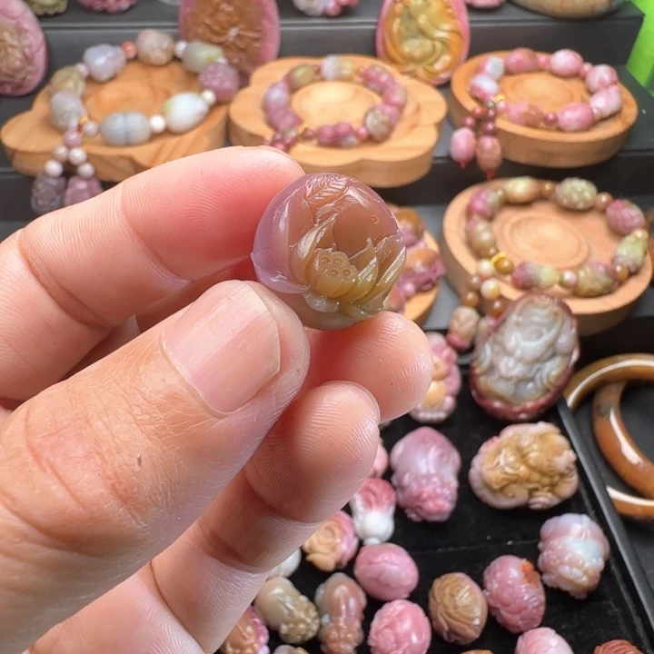 玛瑙/玉髓蛋蛋花未镶嵌