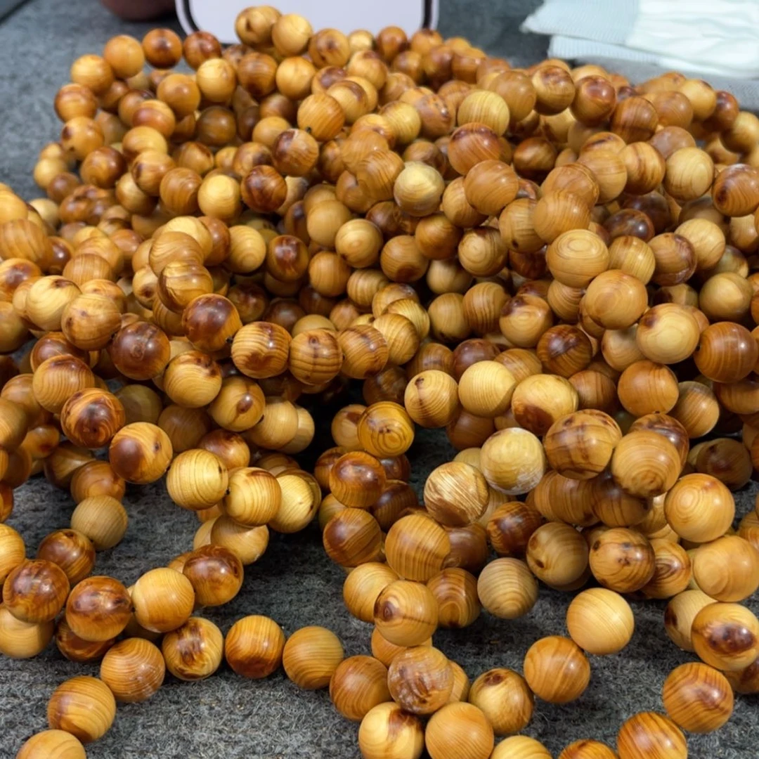 【闪购商品】柏木（崖柏）太行崖柏，1.5黄底留疤，奶香奶香