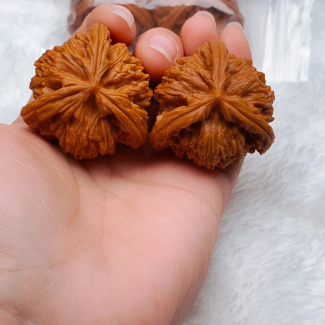 时***者吊坠文玩核桃三棱