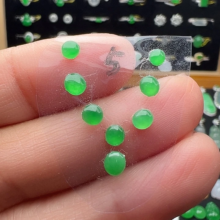 翡翠未镶嵌颈饰蛋3.2