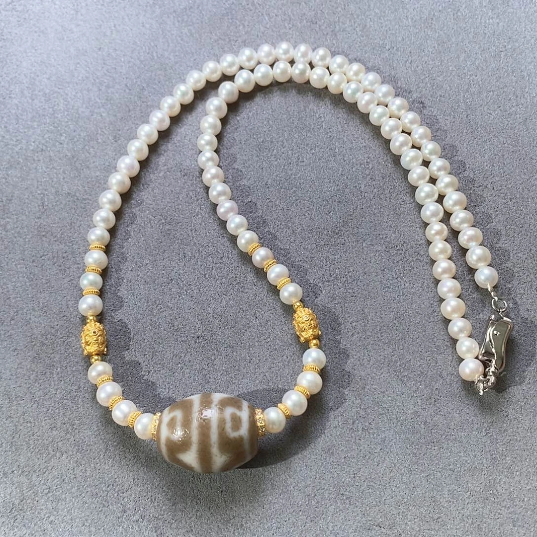 玛瑙/玉髓颈饰未镶嵌?****?