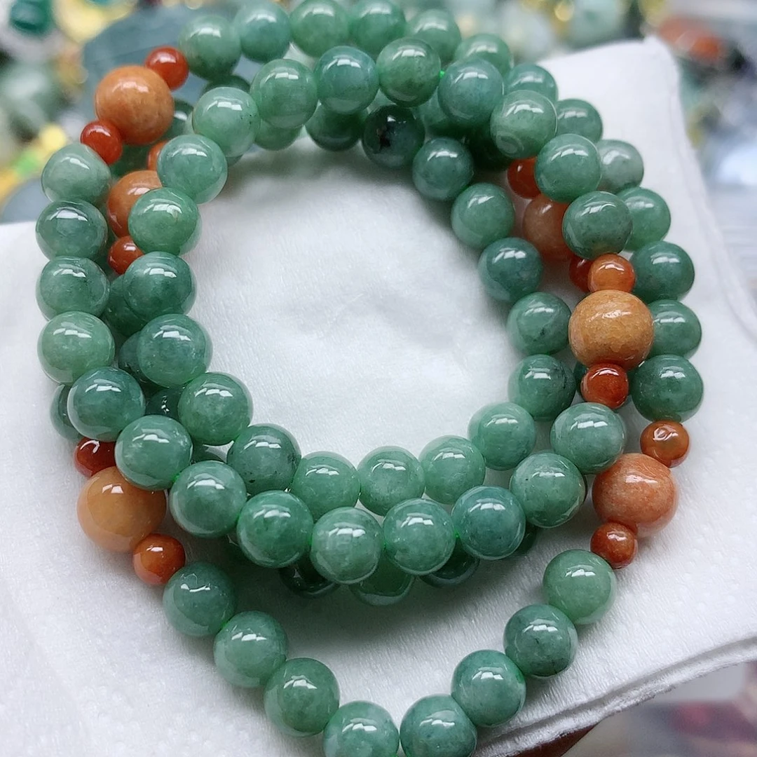 翡翠颈饰未镶嵌手串