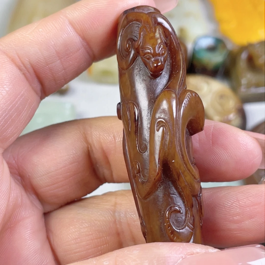和田玉颈饰未镶嵌意**主