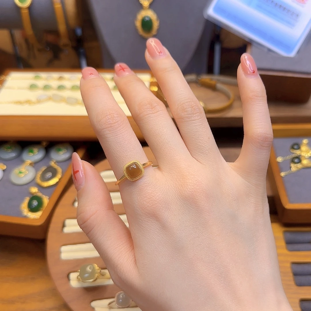 和田玉戒指银S925镀金镶嵌