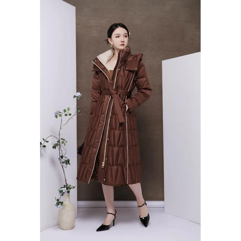 【SLS吴老板】衣长110冷压梯形直充气质长款羽绒服 573