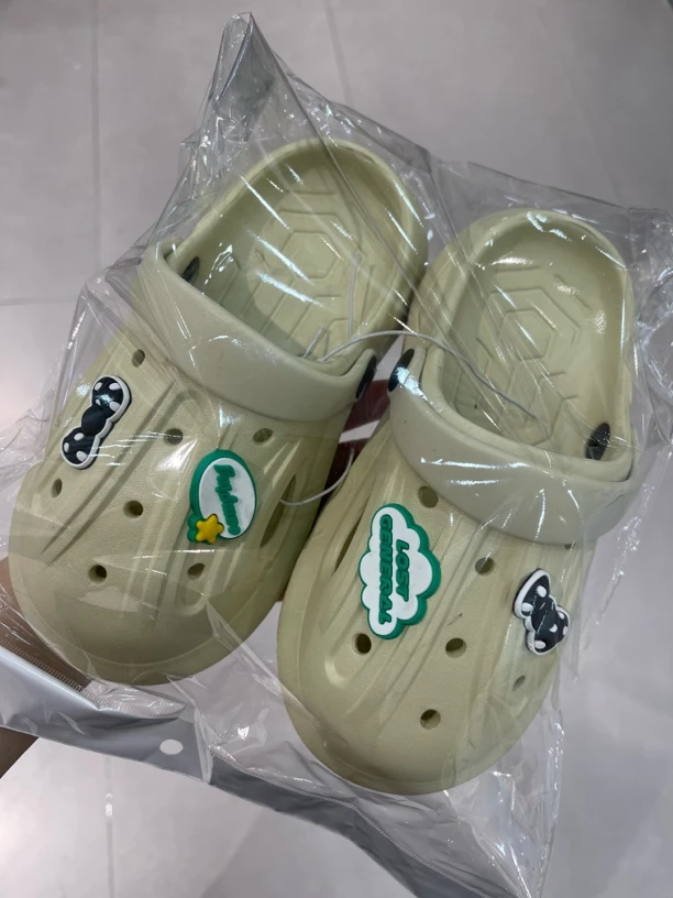儿童沙滩男女洞洞鞋