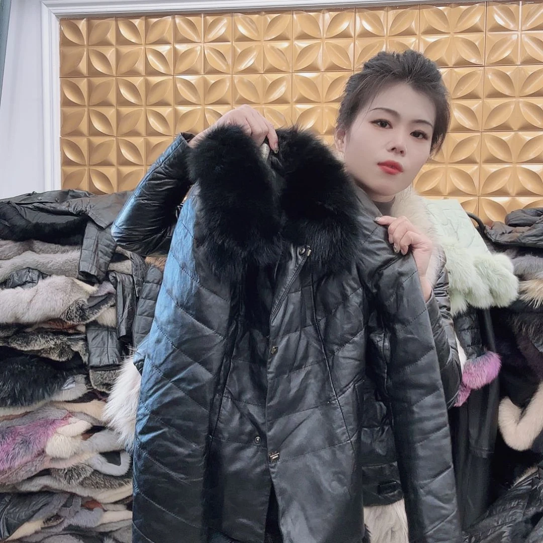 皮衣外套搭配黑色