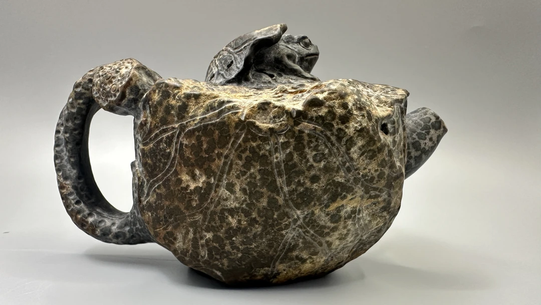 藏岩堂《金蟾抱财》 冰碛岩 整石手工雕刻 石壶 茶壶 手工 茶器