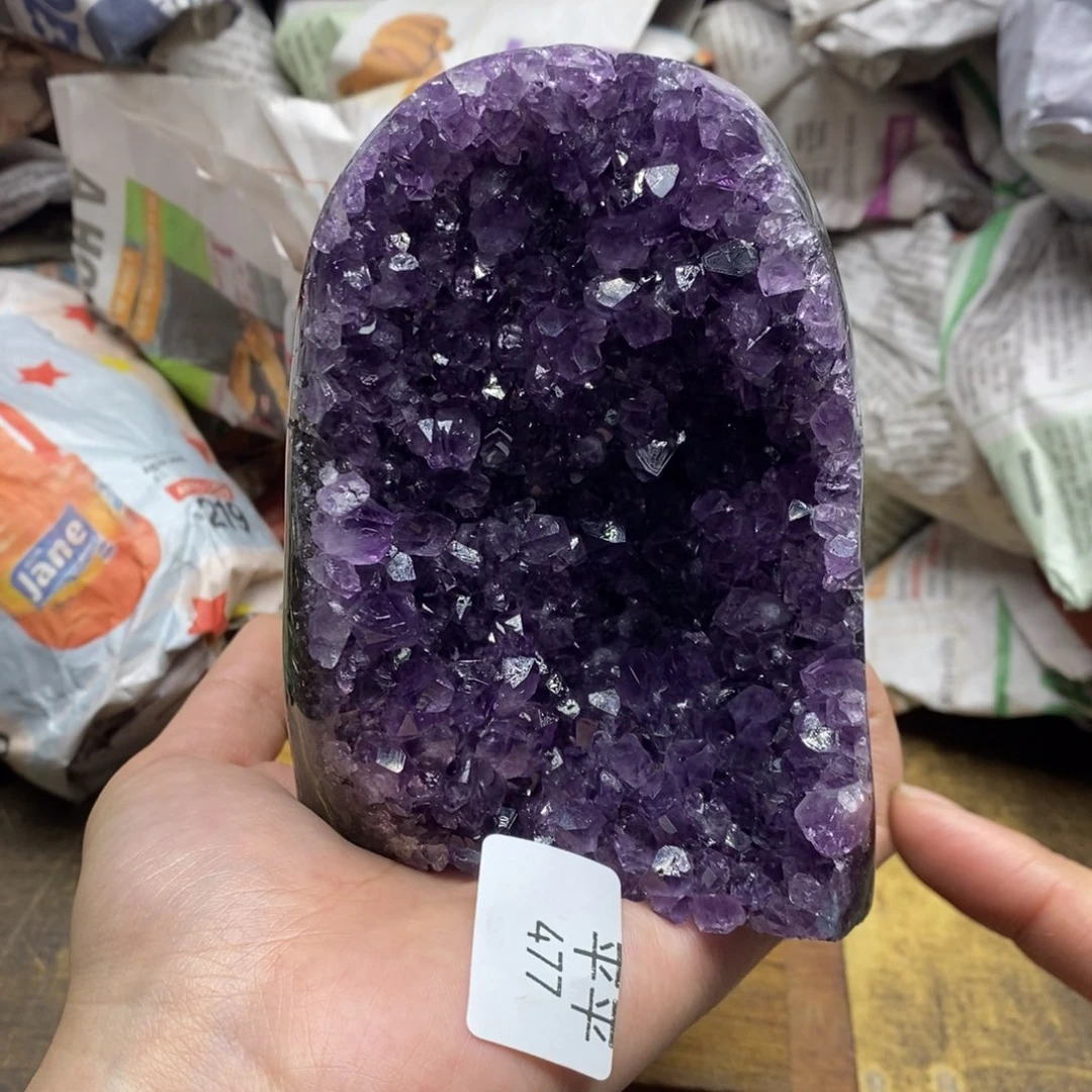 紫晶乌拉圭未镶嵌