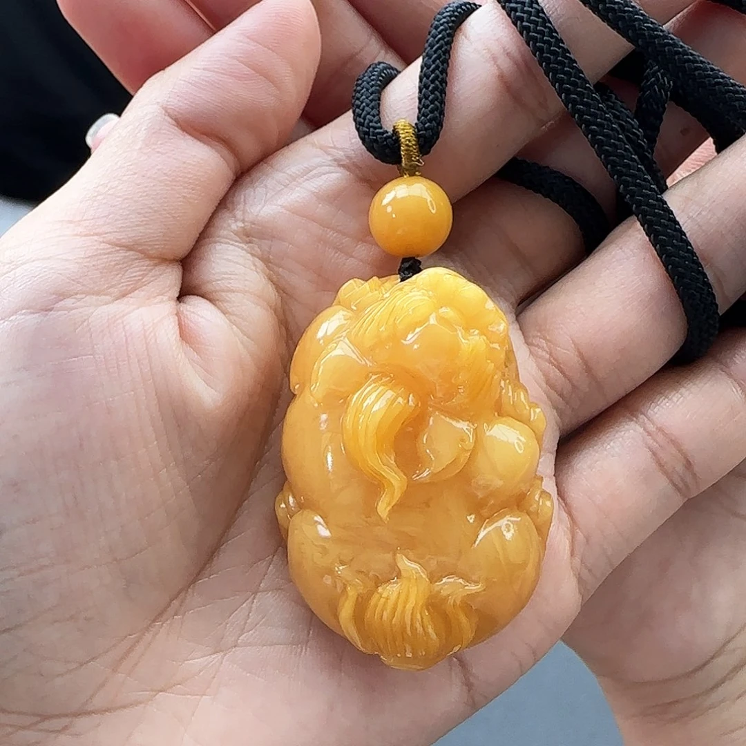 琥珀颈饰未镶嵌吊坠