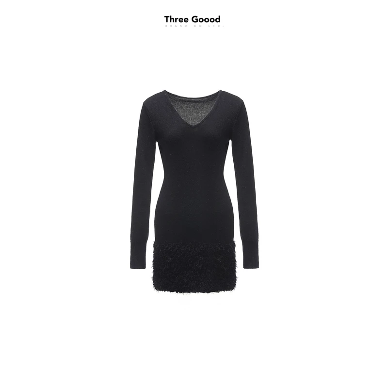 THREE GOOOD/三吉雾漫白霜拼接V领针织连衣裙 SZZ241071