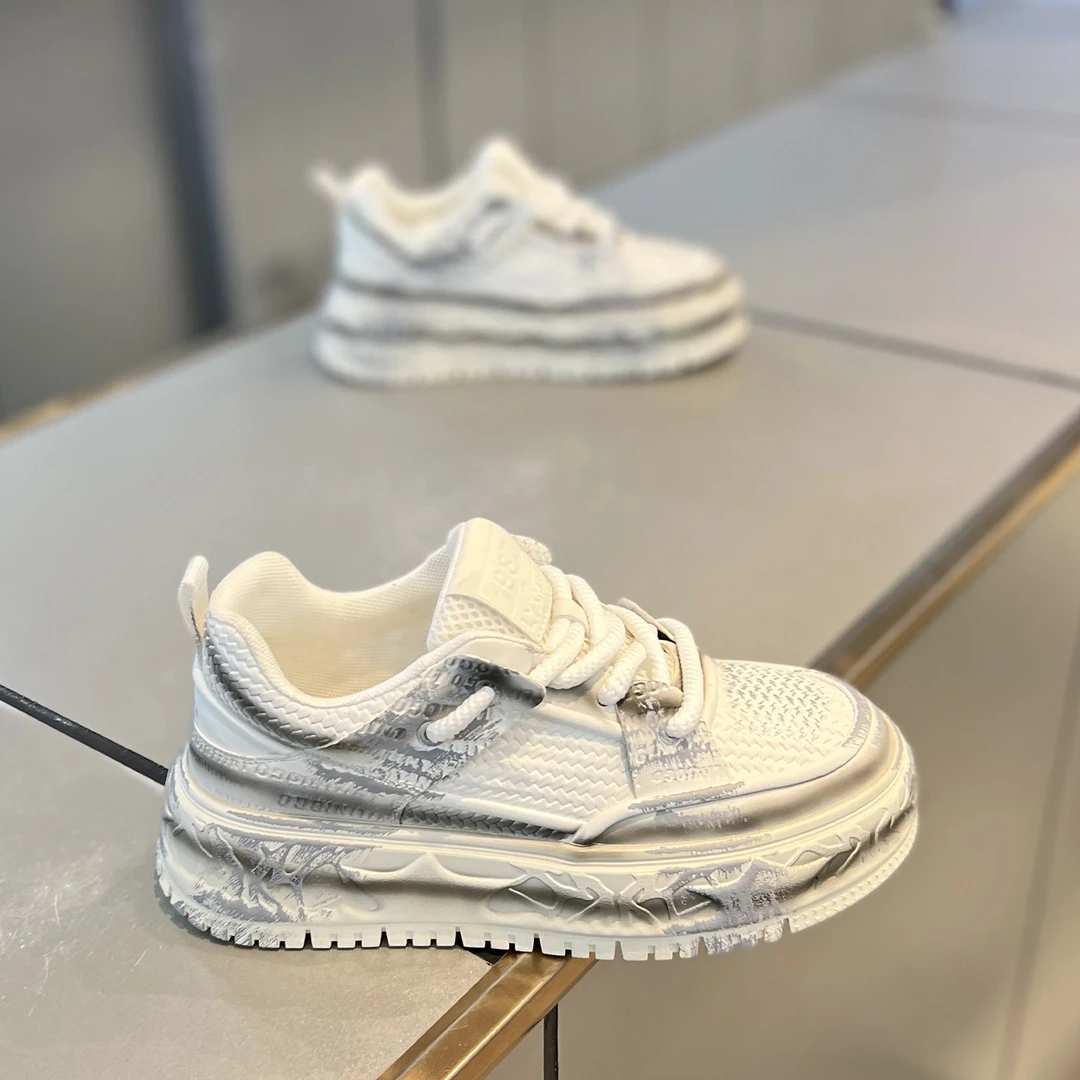 男鞋2025早秋新款时尚百搭厚底低帮老爹鞋做旧网红同款系带休闲鞋