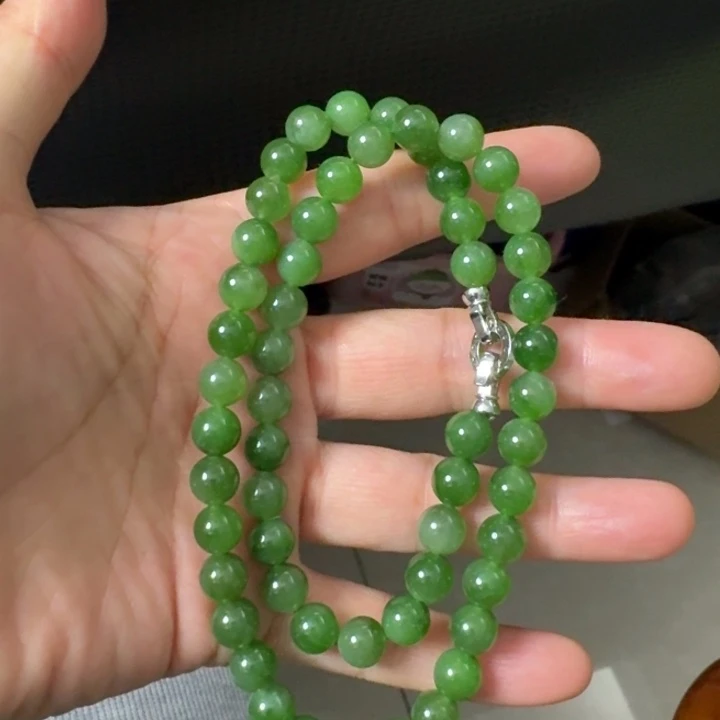 和田玉未镶嵌颈饰苹果绿8