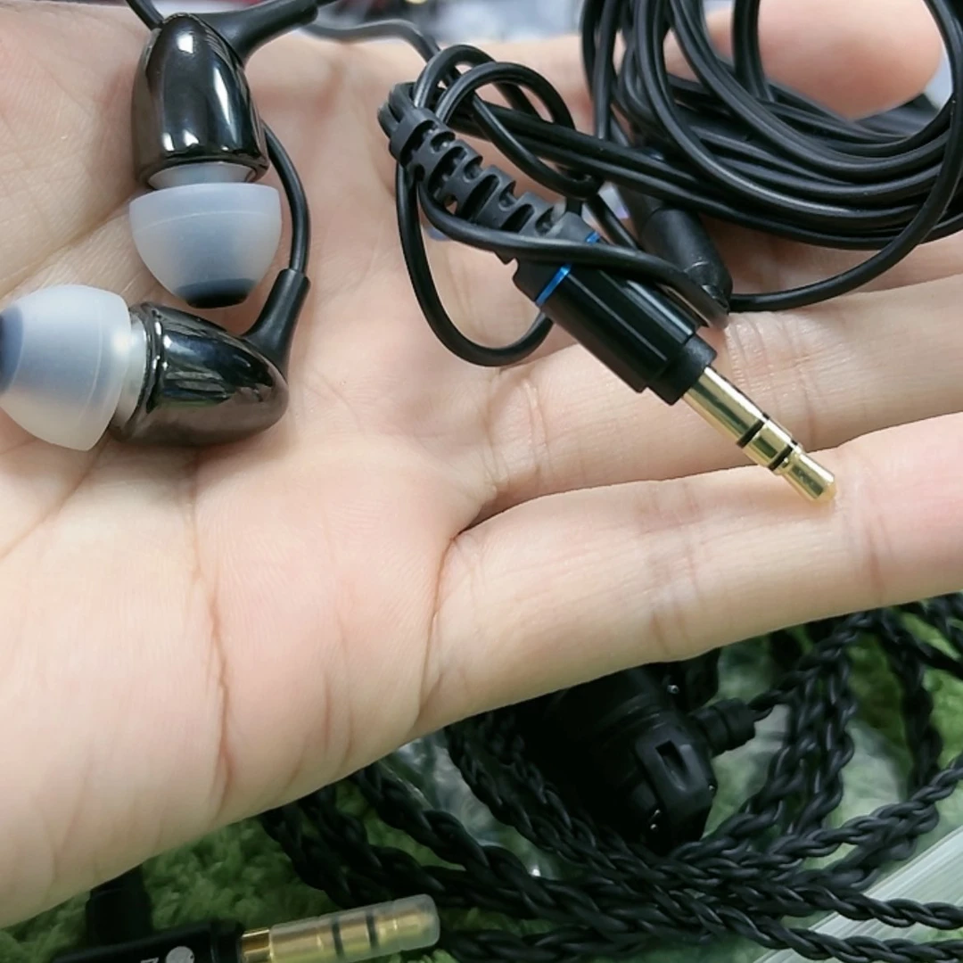 【闪购商品】99新DX230
