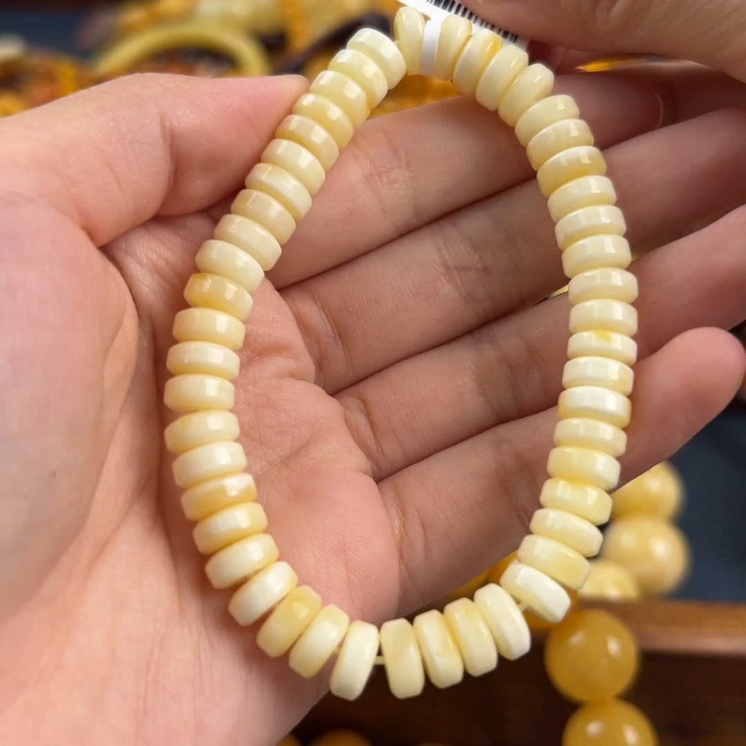 未镶嵌琥珀珠宝奇石