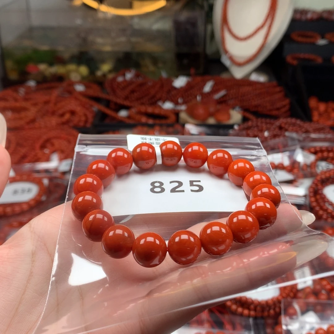 南红玛瑙手串未镶嵌11.8mm(825)