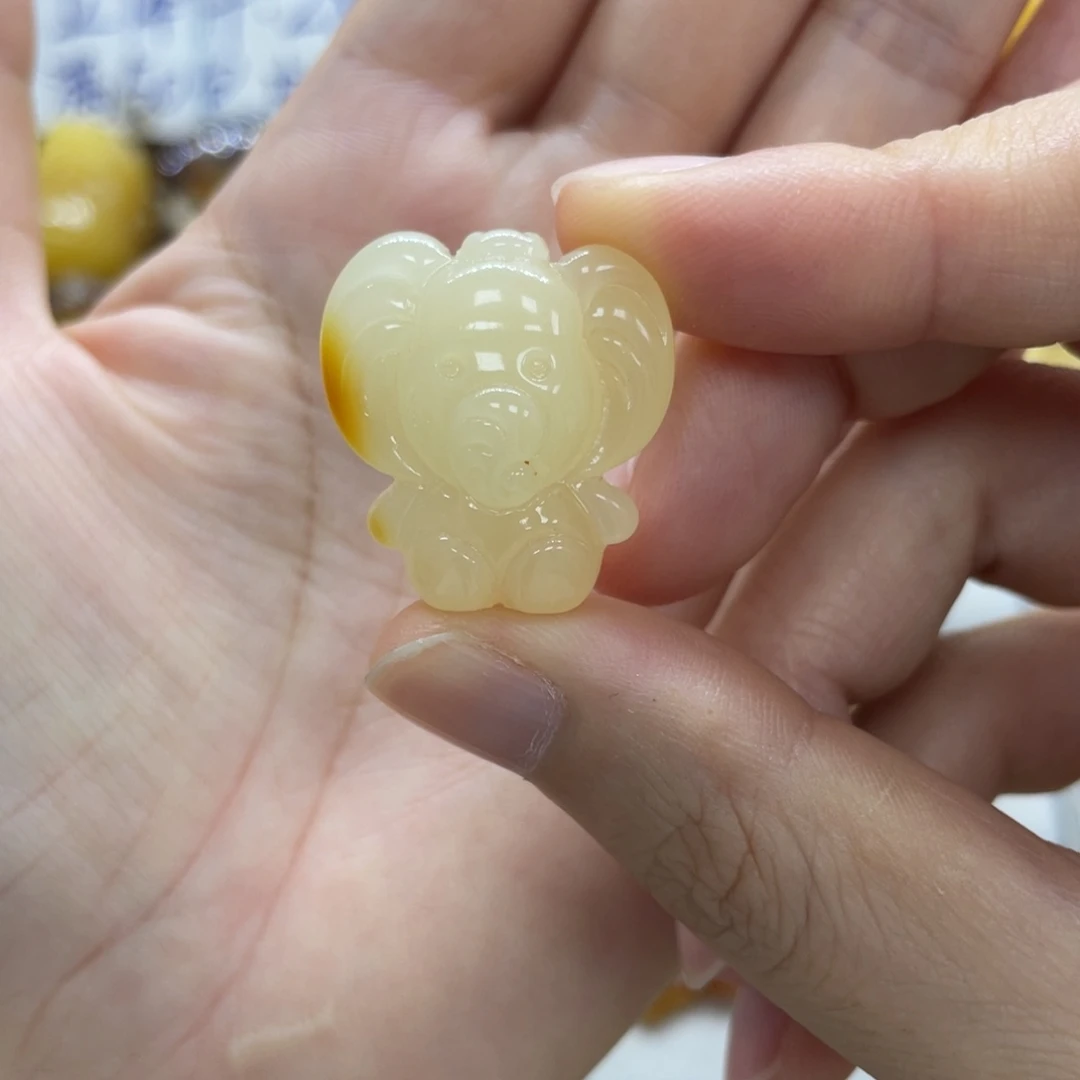 裸石琥珀未镶嵌天然琥珀