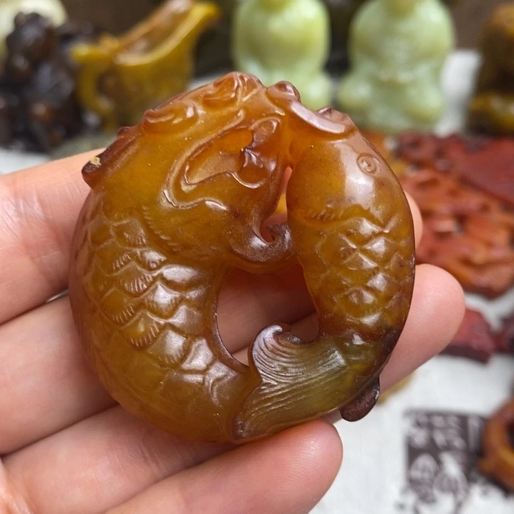 蛇纹石玉未镶嵌颈饰88