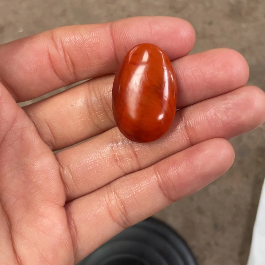 未镶嵌配饰南红玛瑙