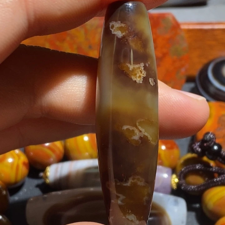 玛瑙/玉髓钛钢颈饰