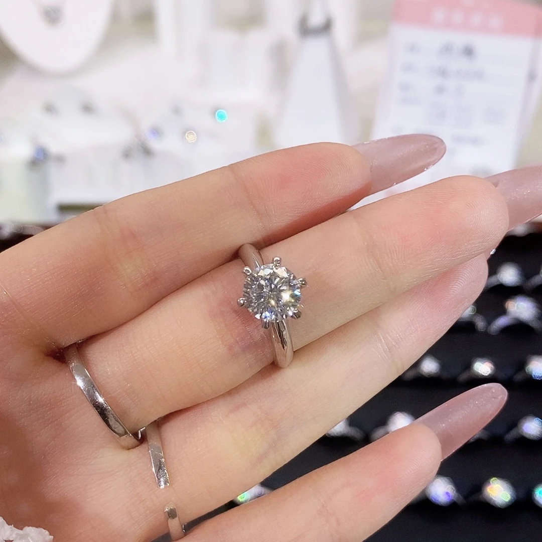 尊***士925银合成碳硅石t家六爪2ct15