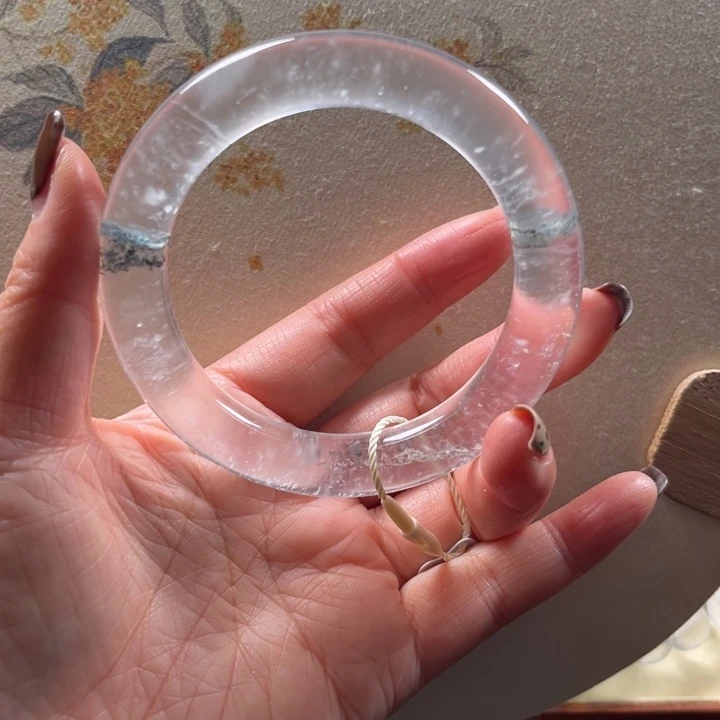 石英质玉未镶嵌手镯55-56福利不退不换