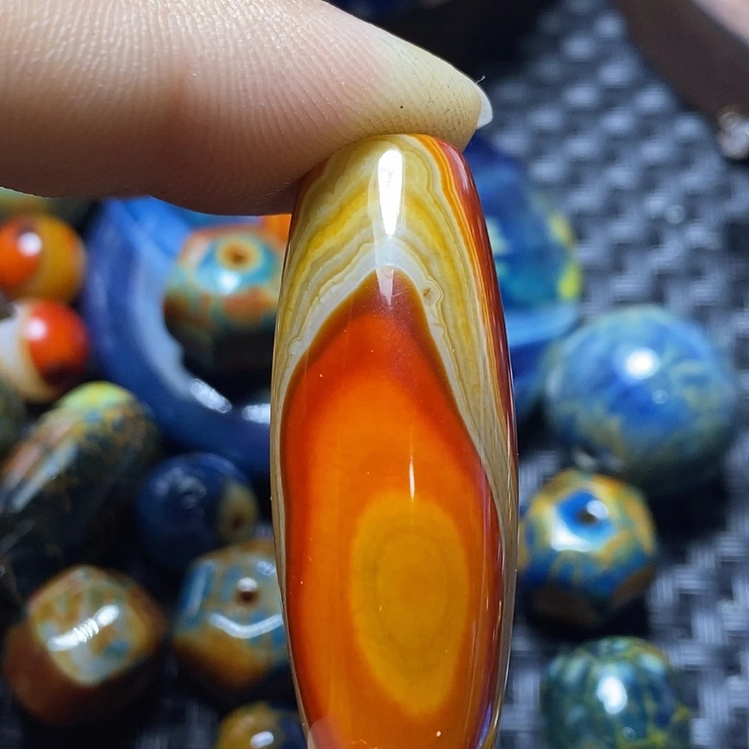 云***姐玛瑙/玉髓未镶嵌颈饰