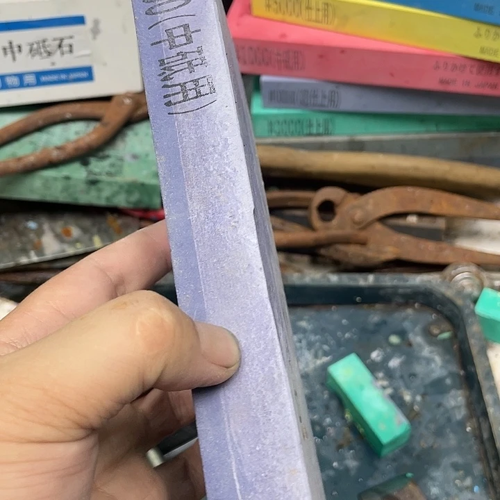 ?****?磨刀石下铁快瑕疵